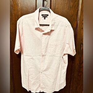 Men’s short sleeve button down